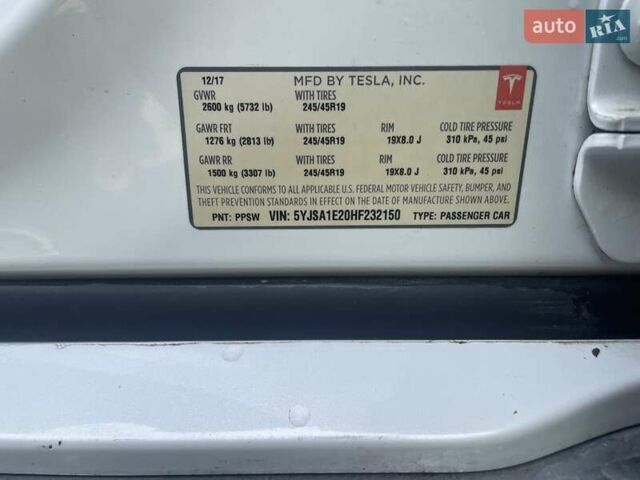 Білий Тесла Модель С, об'ємом двигуна 0 л та пробігом 89 тис. км за 17999 $, фото 7 на Automoto.ua