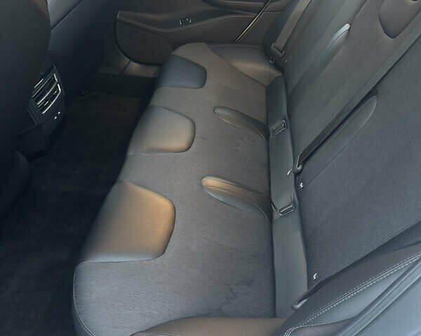 Тесла Модель С 2017 в Киеве на Automoto.ua Белый Тесла Модель С, объемом двигателя 0 л и пробегом 75 тыс. км за 15700 $, фото 15 на Automoto.ua