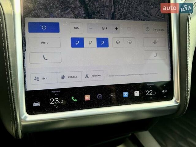 Білий Тесла Модель С, об'ємом двигуна 0 л та пробігом 104 тис. км за 18000 $, фото 18 на Automoto.ua