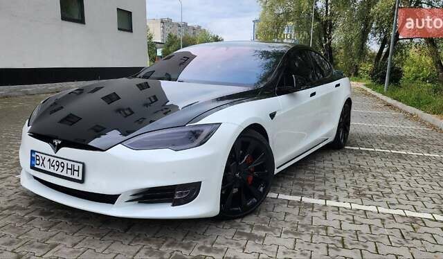 Білий Тесла Модель С, об'ємом двигуна 0 л та пробігом 156 тис. км за 22000 $, фото 8 на Automoto.ua
