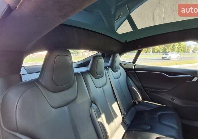 Белый Тесла Модель С, объемом двигателя 0 л и пробегом 160 тыс. км за 22999 $, фото 21 на Automoto.ua