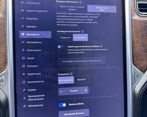 Белый Тесла Модель С, объемом двигателя 0 л и пробегом 88 тыс. км за 26000 $, фото 36 на Automoto.ua