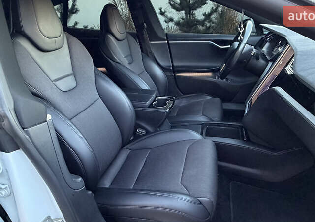 Білий Тесла Модель С, об'ємом двигуна 0 л та пробігом 192 тис. км за 17200 $, фото 47 на Automoto.ua