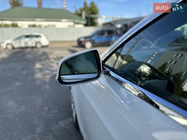 Белый Тесла Модель С, объемом двигателя 0 л и пробегом 99 тыс. км за 24500 $, фото 9 на Automoto.ua