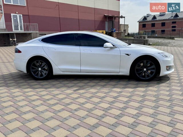 Белый Тесла Модель С, объемом двигателя 0 л и пробегом 88 тыс. км за 26000 $, фото 11 на Automoto.ua