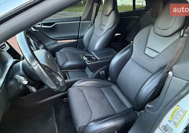 Білий Тесла Модель С, об'ємом двигуна 0 л та пробігом 192 тис. км за 17200 $, фото 34 на Automoto.ua