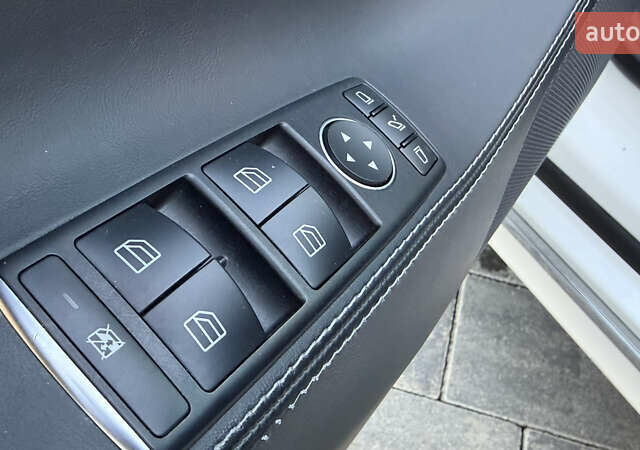 Білий Тесла Модель С, об'ємом двигуна 0 л та пробігом 192 тис. км за 17200 $, фото 32 на Automoto.ua