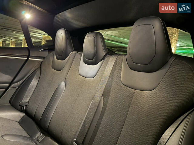 Білий Тесла Модель С, об'ємом двигуна 0 л та пробігом 218 тис. км за 17000 $, фото 12 на Automoto.ua