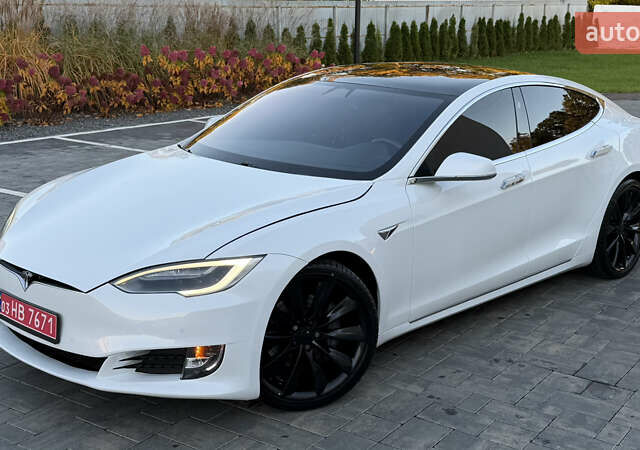 Білий Тесла Модель С, об'ємом двигуна 0 л та пробігом 192 тис. км за 17200 $, фото 68 на Automoto.ua