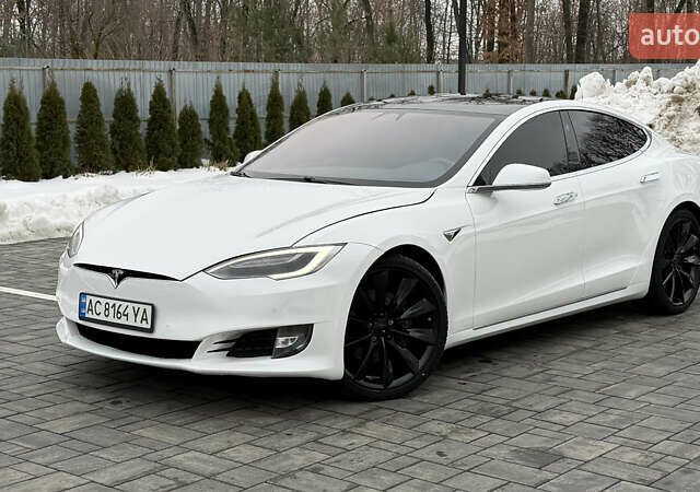 Белый Тесла Модель С, объемом двигателя 0 л и пробегом 195 тыс. км за 17200 $, фото 1 на Automoto.ua