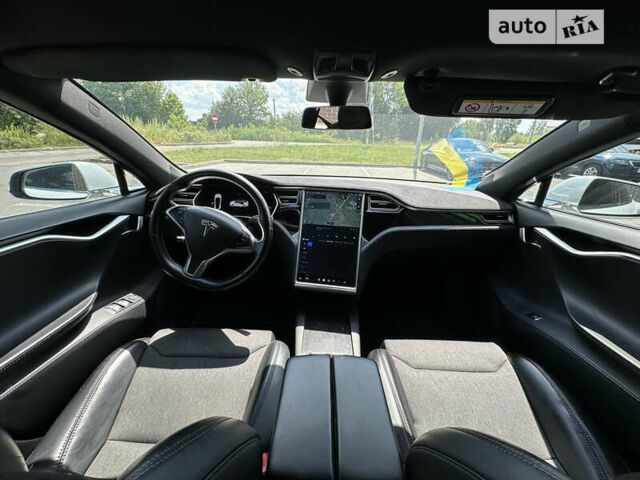 Белый Тесла Модель С, объемом двигателя 0 л и пробегом 155 тыс. км за 24500 $, фото 19 на Automoto.ua