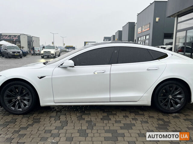 Белый Тесла Модель С, объемом двигателя 75 л и пробегом 147 тыс. км за 26500 $, фото 3 на Automoto.ua