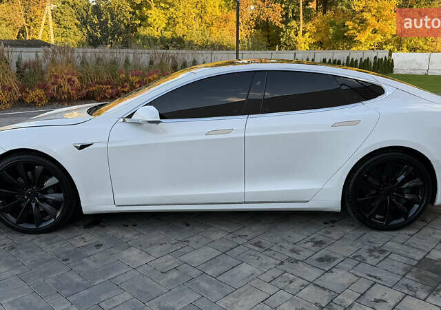 Белый Тесла Модель С, объемом двигателя 0 л и пробегом 192 тыс. км за 17600 $, фото 28 на Automoto.ua