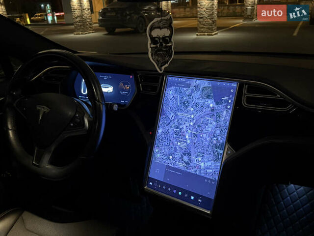 Білий Тесла Модель С, об'ємом двигуна 0 л та пробігом 218 тис. км за 17000 $, фото 18 на Automoto.ua