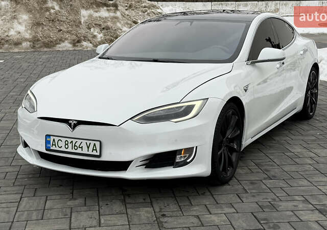 Белый Тесла Модель С, объемом двигателя 0 л и пробегом 195 тыс. км за 17200 $, фото 29 на Automoto.ua