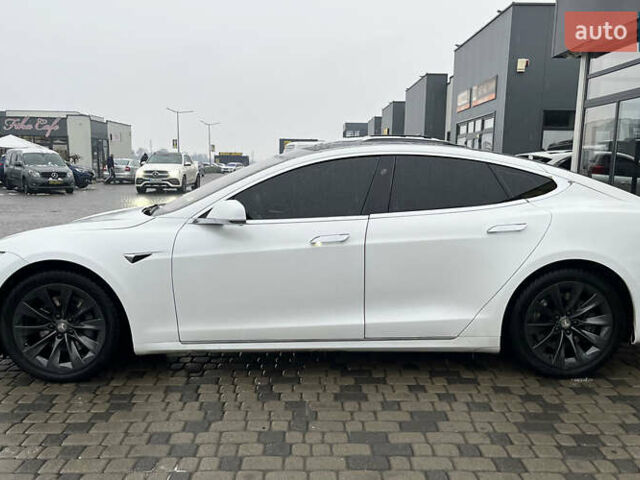 Белый Тесла Модель С, объемом двигателя 0 л и пробегом 147 тыс. км за 26500 $, фото 3 на Automoto.ua