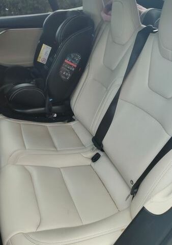 Білий Тесла Модель С, об'ємом двигуна 0 л та пробігом 183 тис. км за 17900 $, фото 11 на Automoto.ua