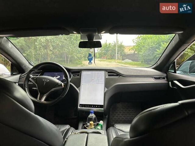 Белый Тесла Модель С, объемом двигателя 0 л и пробегом 162 тыс. км за 20900 $, фото 7 на Automoto.ua