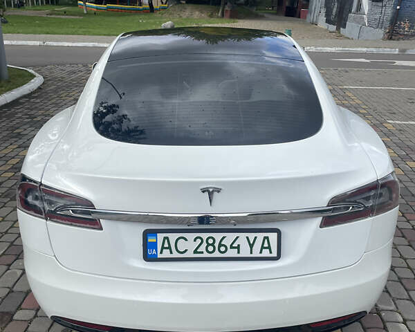 Білий Тесла Модель С, об'ємом двигуна 0 л та пробігом 118 тис. км за 17800 $, фото 5 на Automoto.ua