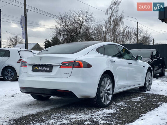 Белый Тесла Модель С, объемом двигателя 0 л и пробегом 183 тыс. км за 18300 $, фото 15 на Automoto.ua