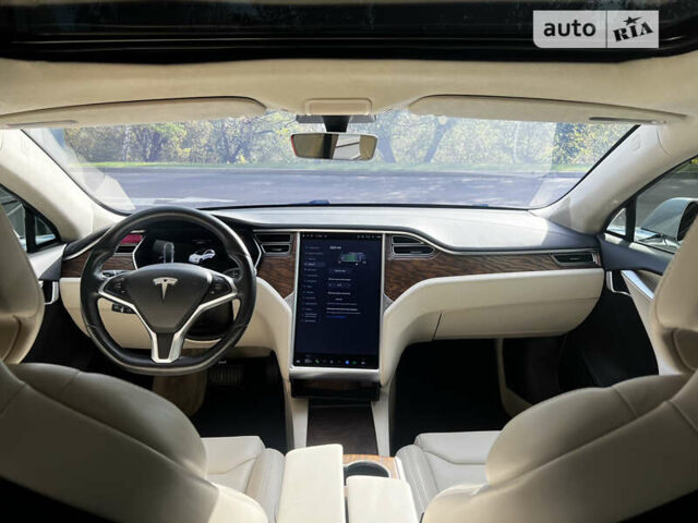 Белый Тесла Модель С, объемом двигателя 0 л и пробегом 108 тыс. км за 22500 $, фото 19 на Automoto.ua