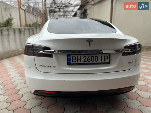 Белый Тесла Модель С, объемом двигателя 0 л и пробегом 93 тыс. км за 25000 $, фото 10 на Automoto.ua