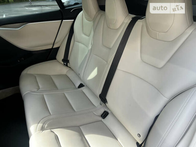 Белый Тесла Модель С, объемом двигателя 0 л и пробегом 108 тыс. км за 22500 $, фото 18 на Automoto.ua