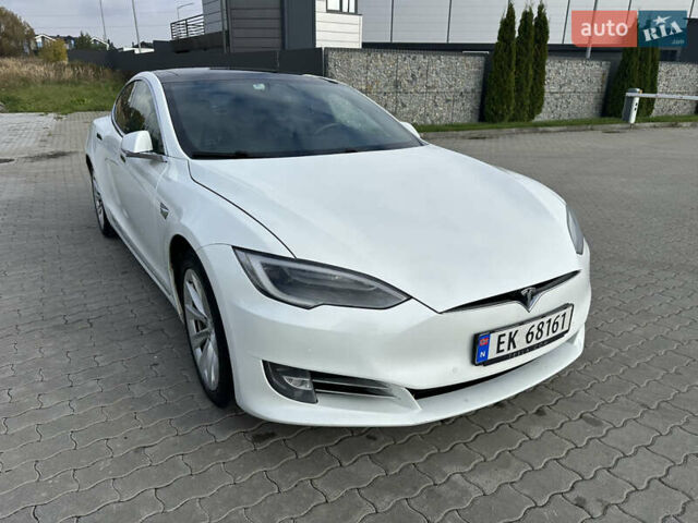 Білий Тесла Модель С, об'ємом двигуна 0 л та пробігом 238 тис. км за 17700 $, фото 29 на Automoto.ua