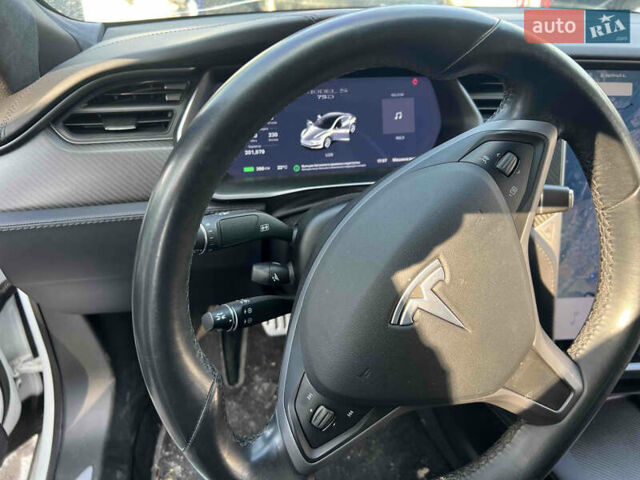 Білий Тесла Модель С, об'ємом двигуна 0 л та пробігом 202 тис. км за 16500 $, фото 11 на Automoto.ua