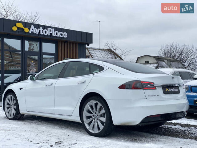 Белый Тесла Модель С, объемом двигателя 0 л и пробегом 183 тыс. км за 18300 $, фото 18 на Automoto.ua