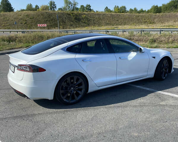 Білий Тесла Модель С, об'ємом двигуна 0 л та пробігом 128 тис. км за 19100 $, фото 3 на Automoto.ua