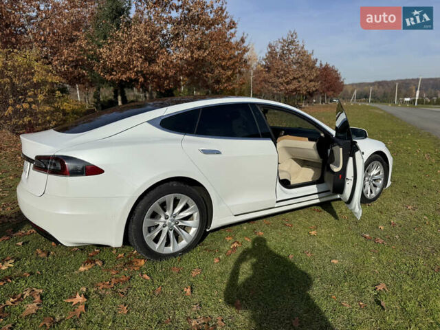 Білий Тесла Модель С, об'ємом двигуна 0 л та пробігом 94 тис. км за 22000 $, фото 20 на Automoto.ua