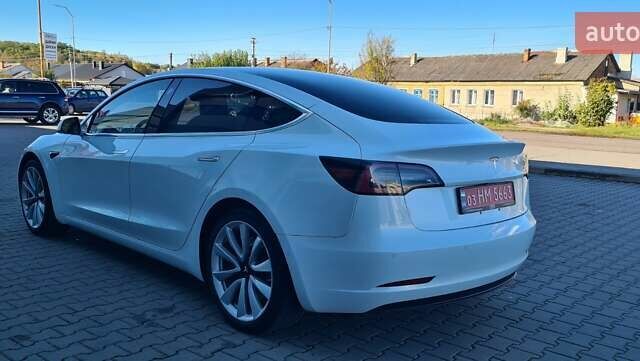 Тесла Модель С 2018 у Нововолинськ на Automoto.ua Білий Тесла Модель С, об'ємом двигуна 0 л та пробігом 118 тис. км за 14950 $, фото 15 на Automoto.ua