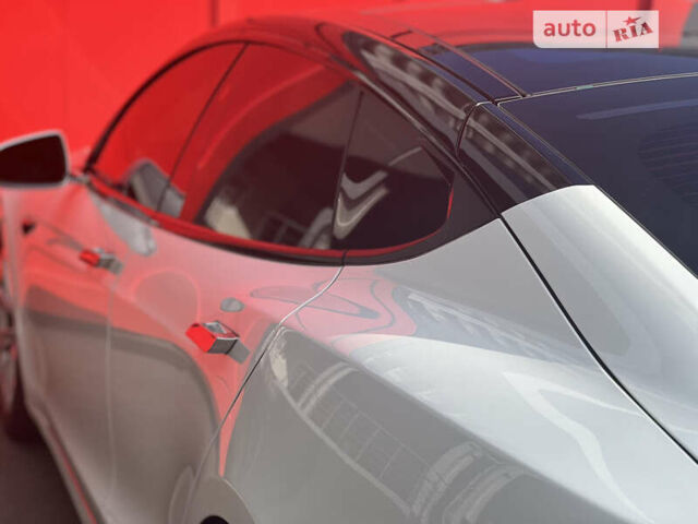 Белый Тесла Модель С, объемом двигателя 0 л и пробегом 108 тыс. км за 22500 $, фото 5 на Automoto.ua