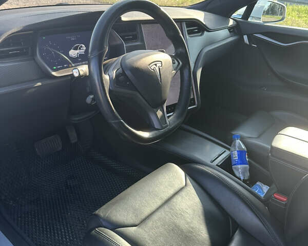 Тесла Модель С 2018 в Харькове на Automoto.ua Белый Тесла Модель С, объемом двигателя 0 л и пробегом 58 тыс. км за 25000 $, фото 13 на Automoto.ua