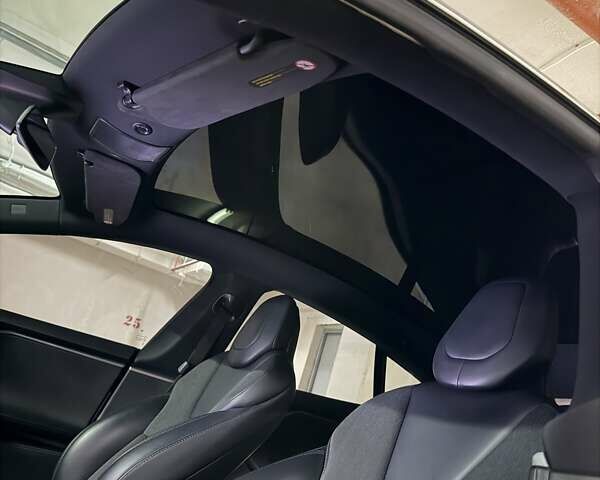 Белый Тесла Модель С, объемом двигателя 0 л и пробегом 113 тыс. км за 17200 $, фото 8 на Automoto.ua