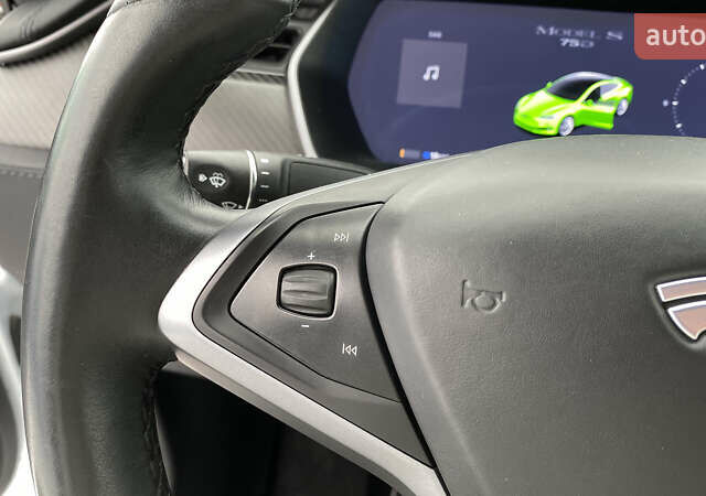 Белый Тесла Модель С, объемом двигателя 0 л и пробегом 183 тыс. км за 18300 $, фото 43 на Automoto.ua