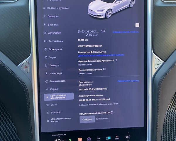 Белый Тесла Модель С, объемом двигателя 0 л и пробегом 90 тыс. км за 25000 $, фото 14 на Automoto.ua