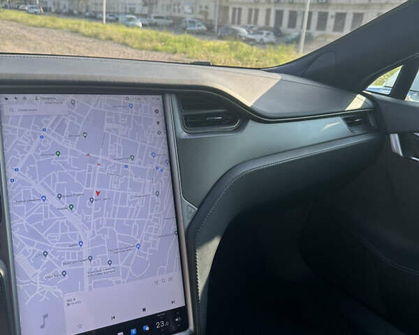 Тесла Модель С 2018 в Харькове на Automoto.ua Белый Тесла Модель С, объемом двигателя 0 л и пробегом 58 тыс. км за 25000 $, фото 16 на Automoto.ua
