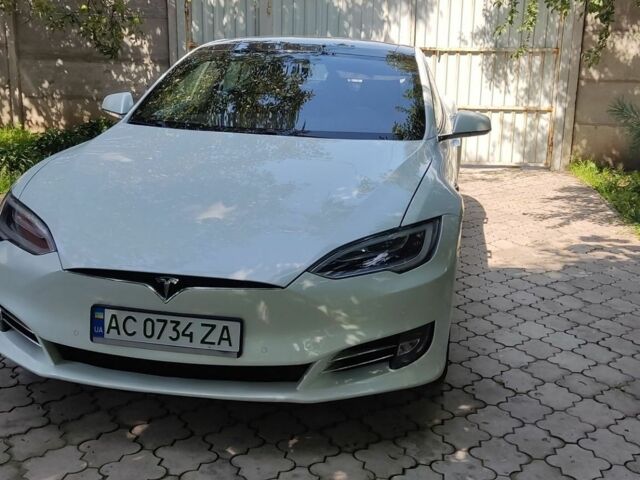 Білий Тесла Модель С, об'ємом двигуна 0 л та пробігом 169 тис. км за 18800 $, фото 2 на Automoto.ua