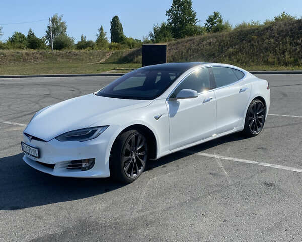 Білий Тесла Модель С, об'ємом двигуна 0 л та пробігом 128 тис. км за 19100 $, фото 1 на Automoto.ua