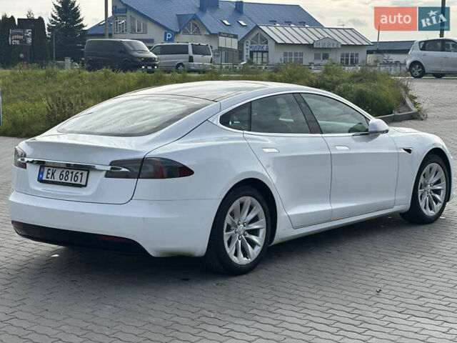 Білий Тесла Модель С, об'ємом двигуна 0 л та пробігом 238 тис. км за 17700 $, фото 2 на Automoto.ua