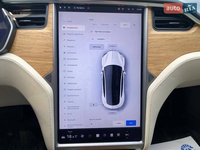 Белый Тесла Модель С, объемом двигателя 0 л и пробегом 84 тыс. км за 23000 $, фото 19 на Automoto.ua