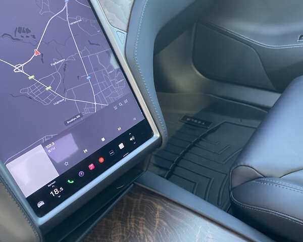 Білий Тесла Модель С, об'ємом двигуна 0 л та пробігом 128 тис. км за 19100 $, фото 9 на Automoto.ua