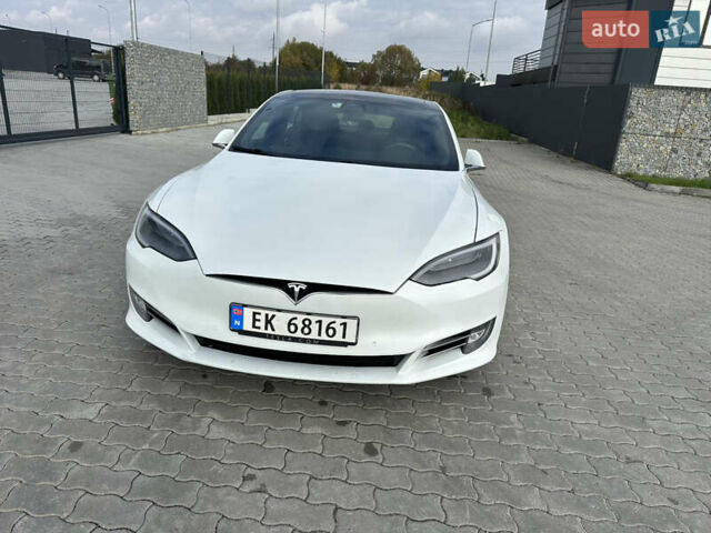 Білий Тесла Модель С, об'ємом двигуна 0 л та пробігом 238 тис. км за 17700 $, фото 26 на Automoto.ua