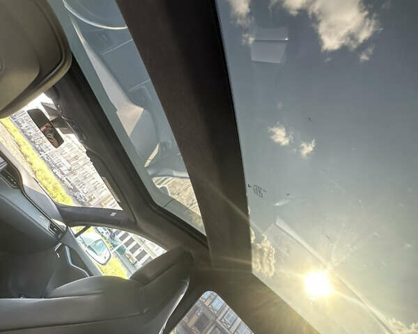Тесла Модель С 2018 в Харькове на Automoto.ua Белый Тесла Модель С, объемом двигателя 0 л и пробегом 58 тыс. км за 25000 $, фото 27 на Automoto.ua