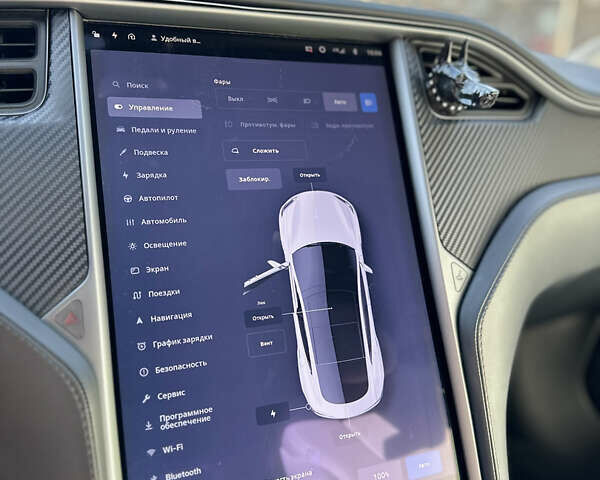 Белый Тесла Модель С, объемом двигателя 0 л и пробегом 198 тыс. км за 31999 $, фото 23 на Automoto.ua