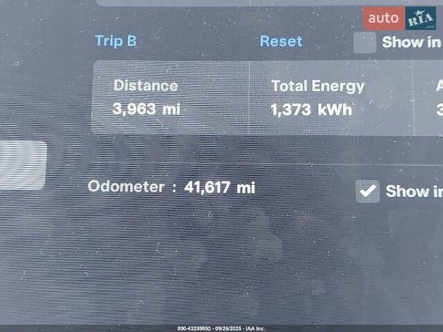 Білий Тесла Модель С, об'ємом двигуна 0 л та пробігом 64 тис. км за 7500 $, фото 11 на Automoto.ua