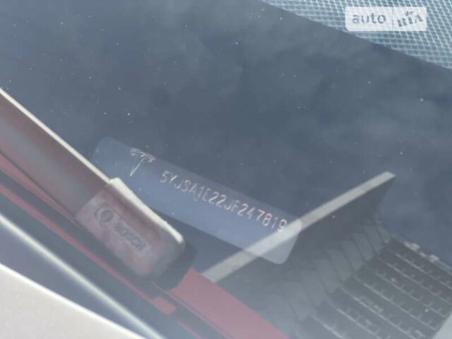 Белый Тесла Модель С, объемом двигателя 0 л и пробегом 108 тыс. км за 22500 $, фото 6 на Automoto.ua