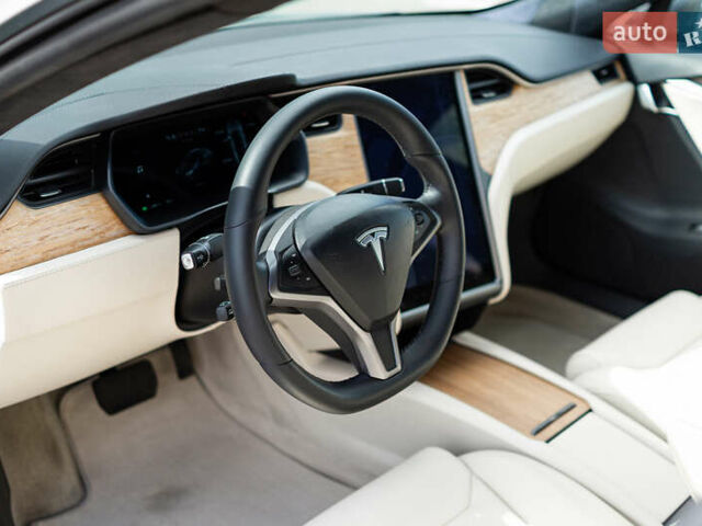 Білий Тесла Модель С, об'ємом двигуна 0 л та пробігом 193 тис. км за 24500 $, фото 24 на Automoto.ua